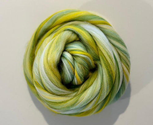 Oops A Daisy wool roving fibre spinning