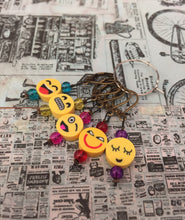 Load image into Gallery viewer, Set of 5 Emoji Knitting Crochet Stitch Markers
