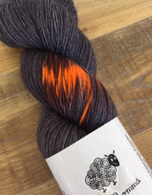 Load image into Gallery viewer, Superwash Bluefaced Leicester Nylon Ultimate Sock Yarn, 100g/3.5oz, Mr Magoo
