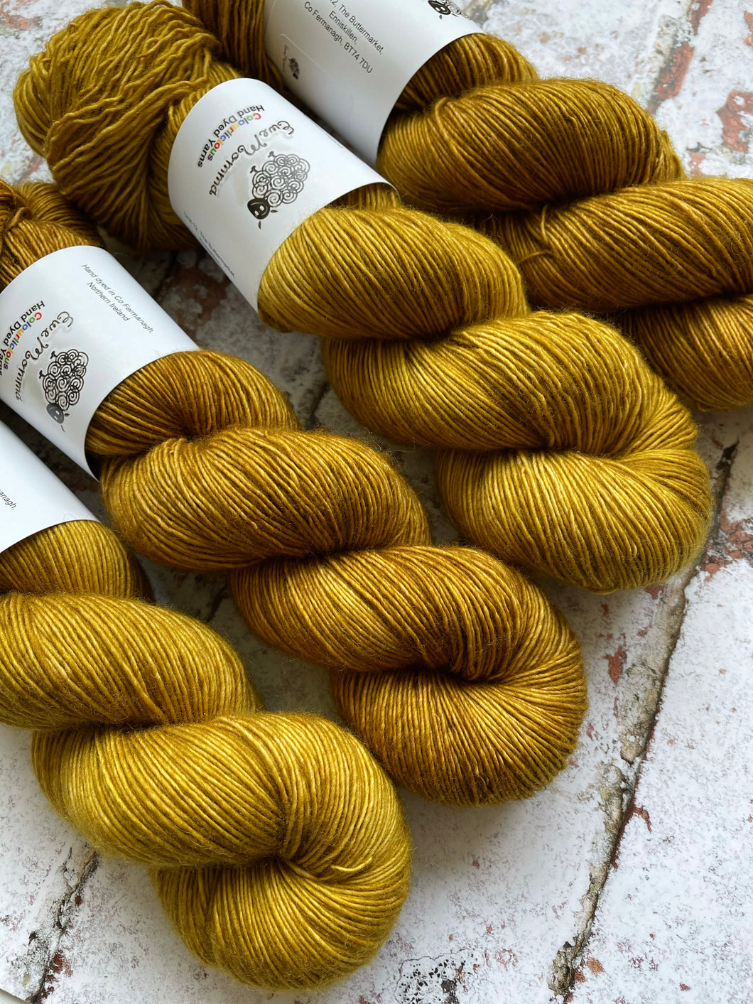 Superwash Merino Single Ply Fingering Yarn, 100g/3.5oz, Gold Rush